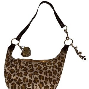 Kathy Van Zeeland Cheetah Crossbody purse